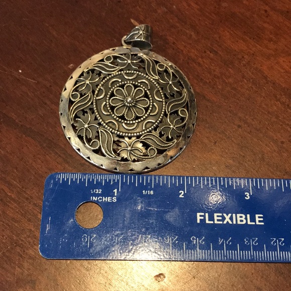 QVC Artisan Crafted Sterling Silver 925 Round Floral Nature Beaded Pendant - Picture 4 of 5